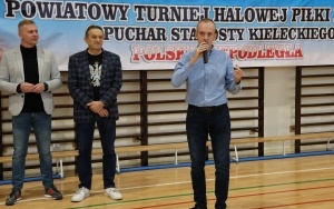 Powiatowy Turniej Halowej Piłki Nożnej o Puchar Starosty Kieleckiego  (10)