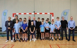 Powiatowy Turniej Halowej Piłki Nożnej o Puchar Starosty Kieleckiego  (7)