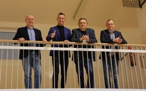 Powiatowy Turniej Halowej Piłki Nożnej o Puchar Starosty Kieleckiego  (6)