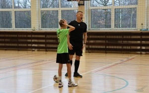 Powiatowy Turniej Halowej Piłki Nożnej o Puchar Starosty Kieleckiego  (9)