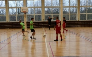 Powiatowy Turniej Halowej Piłki Nożnej o Puchar Starosty Kieleckiego  (10)