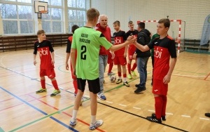 Powiatowy Turniej Halowej Piłki Nożnej o Puchar Starosty Kieleckiego  (13)