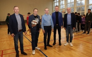 Powiatowy Turniej Halowej Piłki Nożnej o Puchar Starosty Kieleckiego  (14)