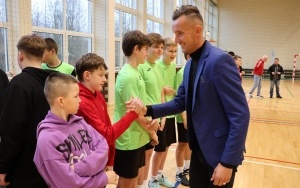 Powiatowy Turniej Halowej Piłki Nożnej o Puchar Starosty Kieleckiego  (3)