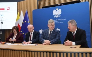 Podpisanie umów ŚUW (9)