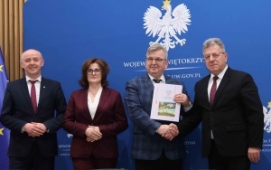 Podpisanie umów ŚUW (10)