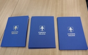 Przekazania gminom zadań prowadzenia biblioteki powiatowej (1)