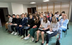 Zakończenie roku szkolnego maturzystów w PZS w Bodzentynie i Technikum nr 6 w Nowej Słupi  (10)