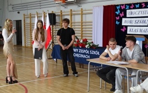 Zakończenie roku szkolnego maturzystów w PZS w Chęcinach (5)