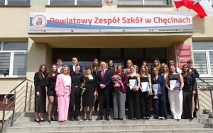 Zakończenie roku szkolnego maturzystów w PZS w Chęcinach (14)