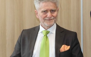 Umowy na rozpoczęcie działalności  (2)