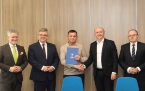 Umowy na rozpoczęcie działalności  (11)