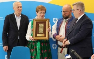 Umowa z powiatem nowotarskim (3)