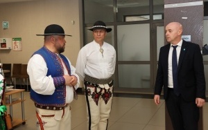 Umowa z powiatem nowotarskim (10)