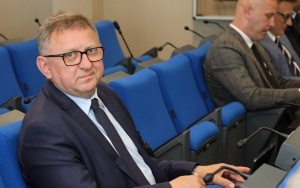 Sesja Rady Powiatu w Kielcach (14)