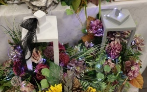 Piękne wiązanki i stroiki na kiermaszu w Starostwie Powiatowym w Kielcach (15)
