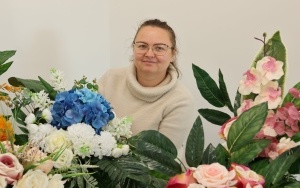 Piękne wiązanki i stroiki na kiermaszu w Starostwie Powiatowym w Kielcach (18)