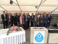 UROCZYSTE WMUROWANIE KAMIENIA WĘGIELNEGO POD BUDOWĘ FIRMY DAFI PRO S.A.