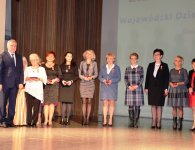 Ślubowanie uczniów klas pierwszych ZSP nr 5 w Łopusznie