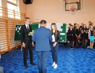 Ślubowanie uczniów klas pierwszych ZSP nr 5 w Łopusznie