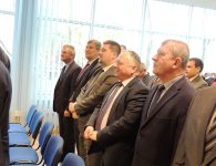 Promesy dotacyjne odebrał starosta kielecki Michał Godowki 