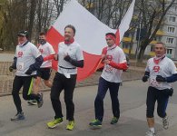 Zespoł Szkół Ponadgimnazjalnych Nr 1 w Bodzentynie na starcie IX Kieleckiego Biegu Niepodległości