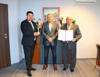 ,Złote wyróżnienie” dla Powiatowego Schroniska Młodzieżowego w Chęcinach w Ogólnopolskim Konkursie Współzawodnictwa.
