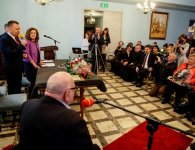 Jerzy Hoffman honorowym obywatelem Chęcin