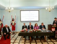 Jerzy Hoffman honorowym obywatelem Chęcin