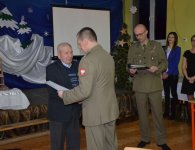 Statuetka „Wyróżnienie Gminy Zagnańsk” dla starosty kieleckiego Michała Godowskiego