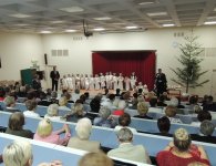 Starosta kielecki Michał Godowski oraz wiecestarosta Zenon Janus uczestniczyli w spotkaniach wigilijnych w Daleszycach i Sitkówce Nowinach.