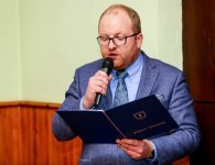 Uroczysta sesja na Św. Krzyżu 