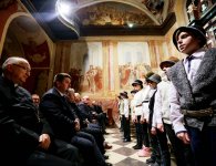 Uroczysta sesja na Św. Krzyżu 