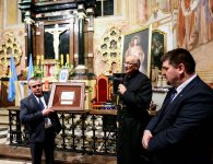 Uroczysta sesja na Św. Krzyżu 