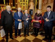 Uroczysta sesja na Św. Krzyżu 