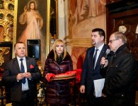Uroczysta sesja na Św. Krzyżu 