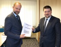 Spotkanie w sprawie pałacu w Łopusznie 