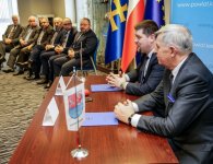Podpisanie listu intencyjnego pomiędzy powiatem kieleckim a powiatem słupskim